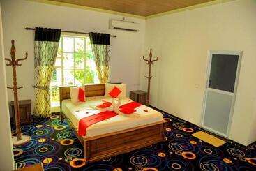 فندق Aurora Banquet And