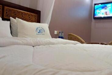 Jakicha Motel
