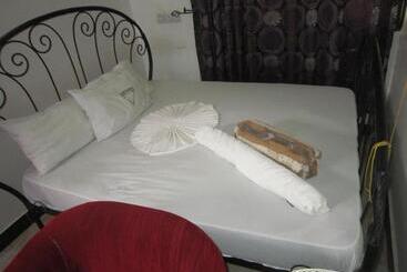 Jakicha Motel