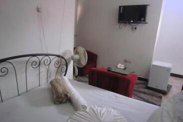Jakicha Motel