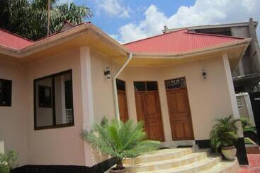 Jakicha Motel