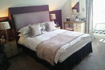 پانسیون South Lodge Guest House