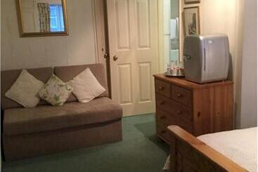 Bath Place Hotel Limited