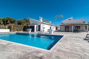 Casa La Vuelta - Formentera del Segura