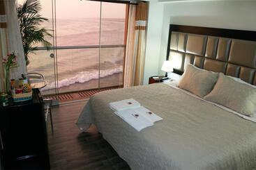 هتل Riviera Muchik