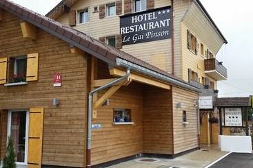 هتل Restaurant Le Yeti