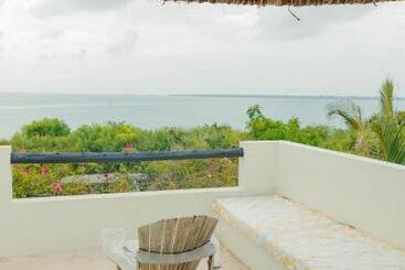 هاستل The Slow Leopard Kilwa