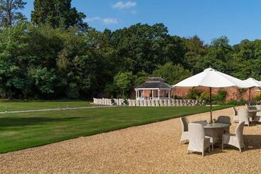 ホテル Easthampstead Park