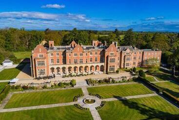 Hotel Easthampstead Park