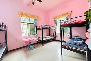 پانسیون Wan Ning Xiao Gang Guest House