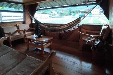 هاستل Hostal El Eden De Mindo