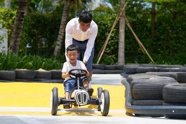 هتل Capella Tufu Bay, Hainan