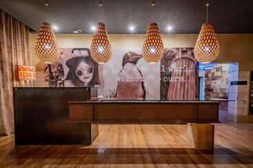 هتل Poshtel