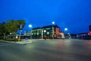هتل Poshtel