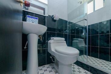 هتل Ayenda Balcon Real