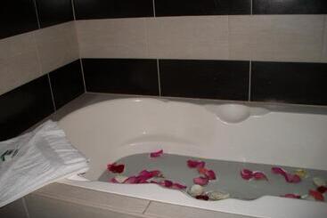 هاستل Suites El Parque