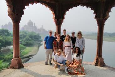 هاستل Zigzag Homestay