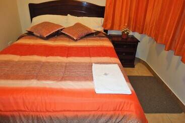 پانسیون Hostal Aly 2
