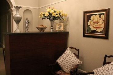پانسیون Tranquil House B&b 10 Berry St
