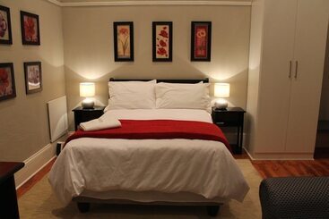 پانسیون Tranquil House B&b 10 Berry St