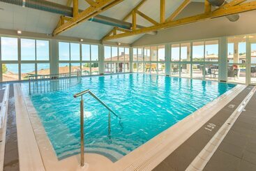 هتل Village Vacances Azureva Hendaye