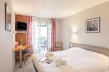 هتل Village Vacances Azureva Hendaye