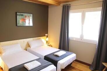 پانسیون Hostal Fonda Prat