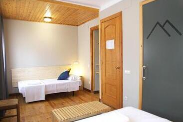 پانسیون Hostal Fonda Prat