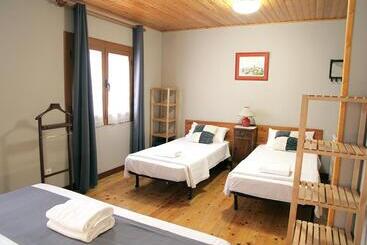 پانسیون Hostal Fonda Prat