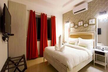 استراحتگاه Span Suites & Villa