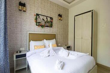 استراحتگاه Span Suites & Villa