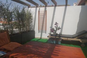 تختخواب و صبحانه Guesthouse Le Châtelain