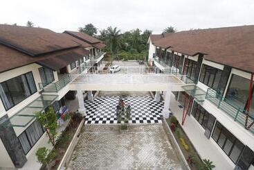 هتل Reddoorz Plus Near Kualanamu Airport