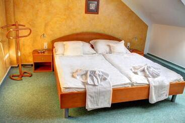 Birdie Pension & Wellness