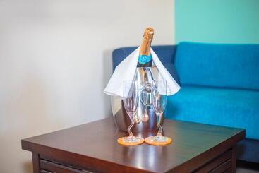 Hotell Amora Lagoon