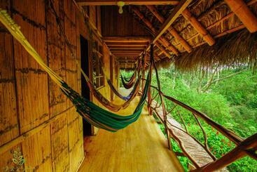 پانسیون Hostal Pakay