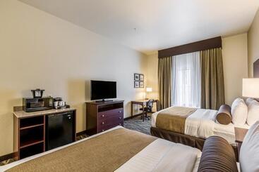 هتل Cobblestone Inn & Suites  Fairfield Bay