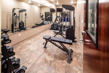 هتل Cobblestone Inn & Suites  Fairfield Bay