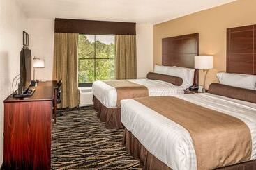 هتل Cobblestone Inn & Suites  Fairfield Bay