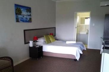 בית מלון כפרי Amble Inn Guest House