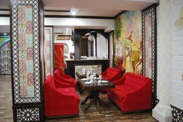 هتل Kesh Palace