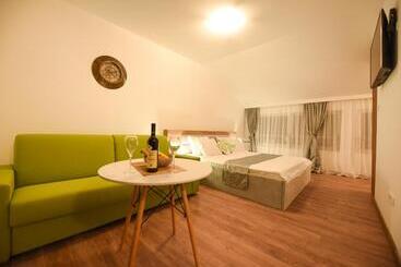 Korzo Apartmani