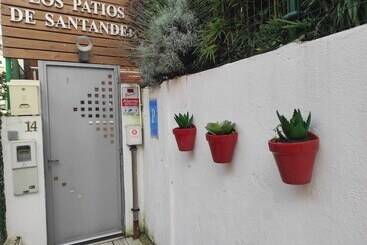 ペンション Los Patios De Santander