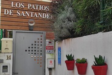 ペンション Los Patios De Santander