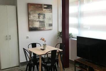 Urban House Siurot 33