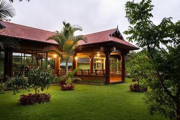 Fun Retreat Resort, Hotel And Ayurveda Spa