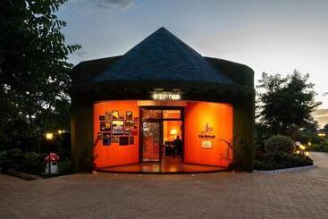 Fun Retreat Resort, Hotel And Ayurveda Spa