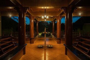 Fun Retreat Resort, Hotel And Ayurveda Spa
