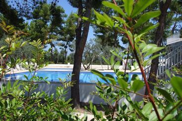 استراحتگاه Villaggio Ripa