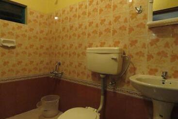هاستل Greenview Holiday Inn